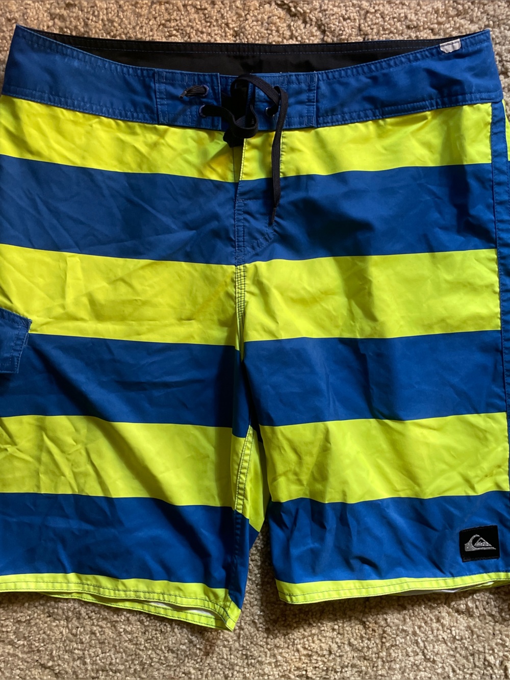 Quiksilver Men's Blue & Neon Yellow Striped Hybrid Shorts